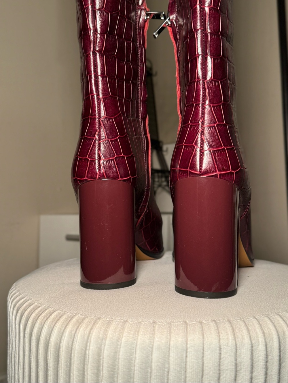 New Coach Brigitte Boot Croc-Embossed
Over-the-Knee Boots in Burgundy size 8 - Picture 8 of 16